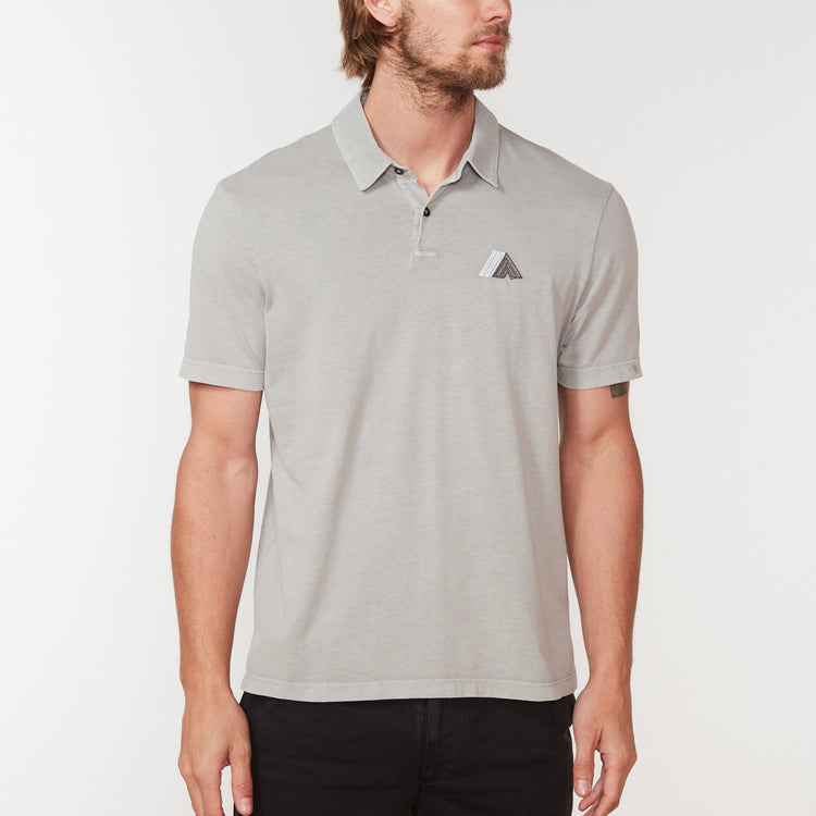 Sueded Jersey Mountain Graphic Polo in Paver Pigment | James Perse Los Angeles