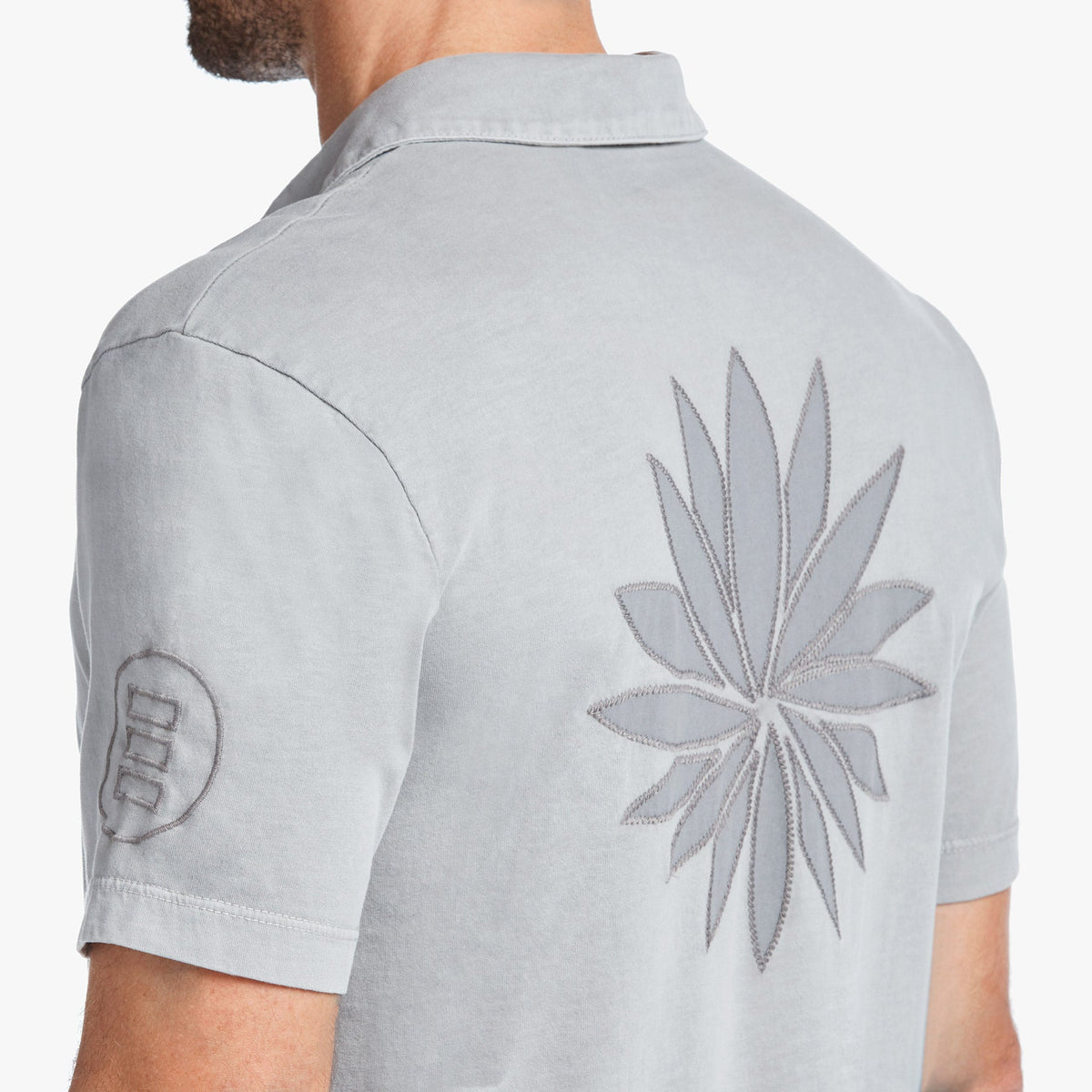 Sueded Jersey Lotus Graphic Polo In Paver Pigment | James Perse Los Angeles