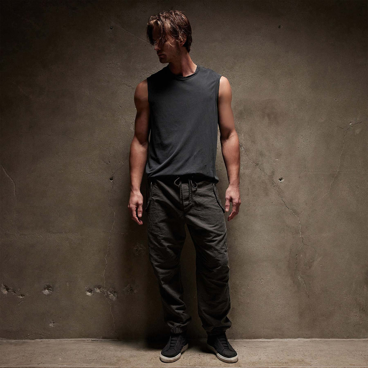Cotton Hemp Flight Pant in Pipe Pigment | James Perse Los Angeles
