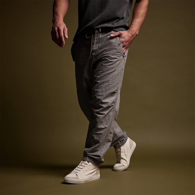 Textured Flight Pant in Silver Grey Pigment