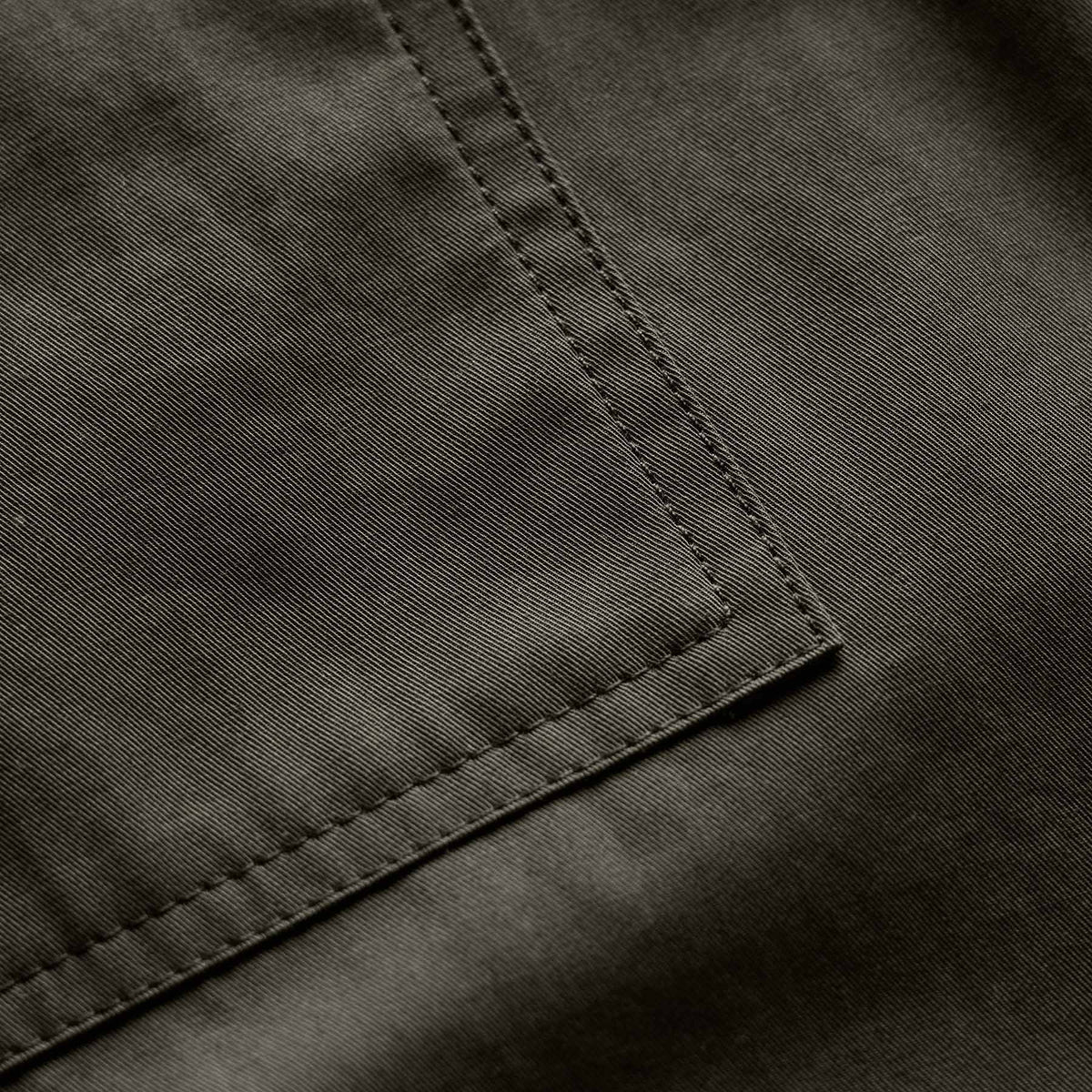 Fine Cotton Twill Patch Pocket Pant in Dark Olive | James Perse Los Angeles