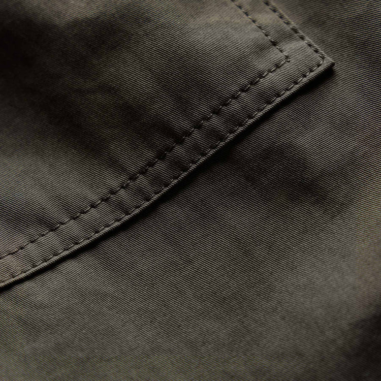 Fine Cotton Twill Patch Pocket Short in Dark Olive | James Perse Los Angeles