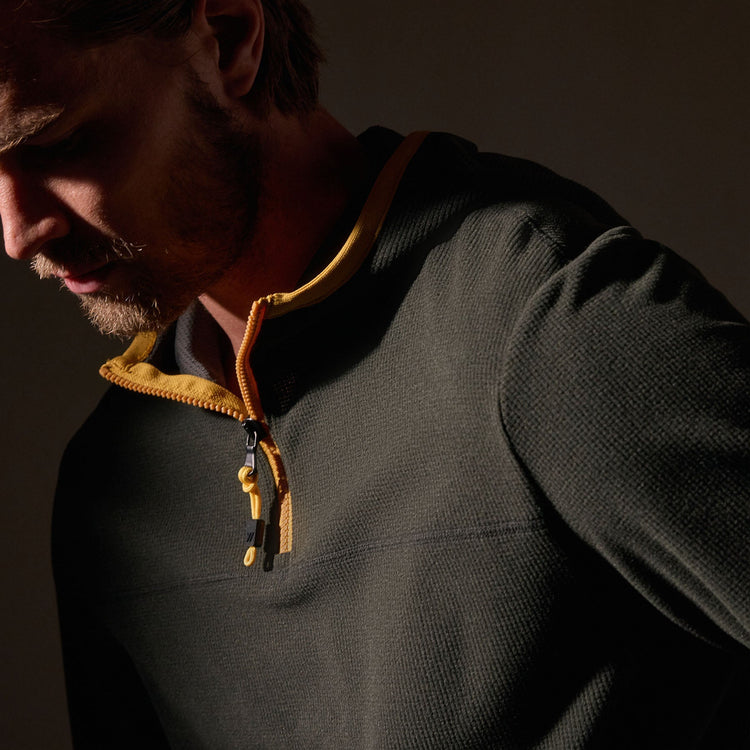 Tech Waffle Performance Hoodie  in Carbon/Yellow | James Perse Los Angeles
