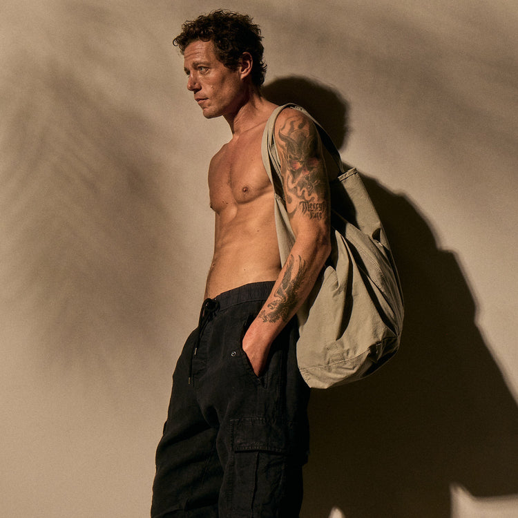 Textured Linen Flight Pant in Black | James Perse Los Angeles