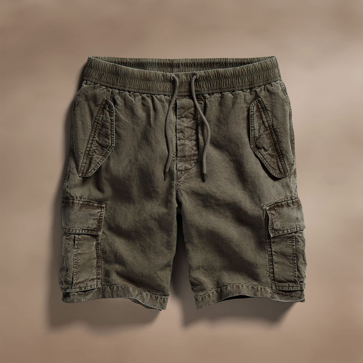 Textured Linen Flight Short in Army Green | James Perse Los Angeles