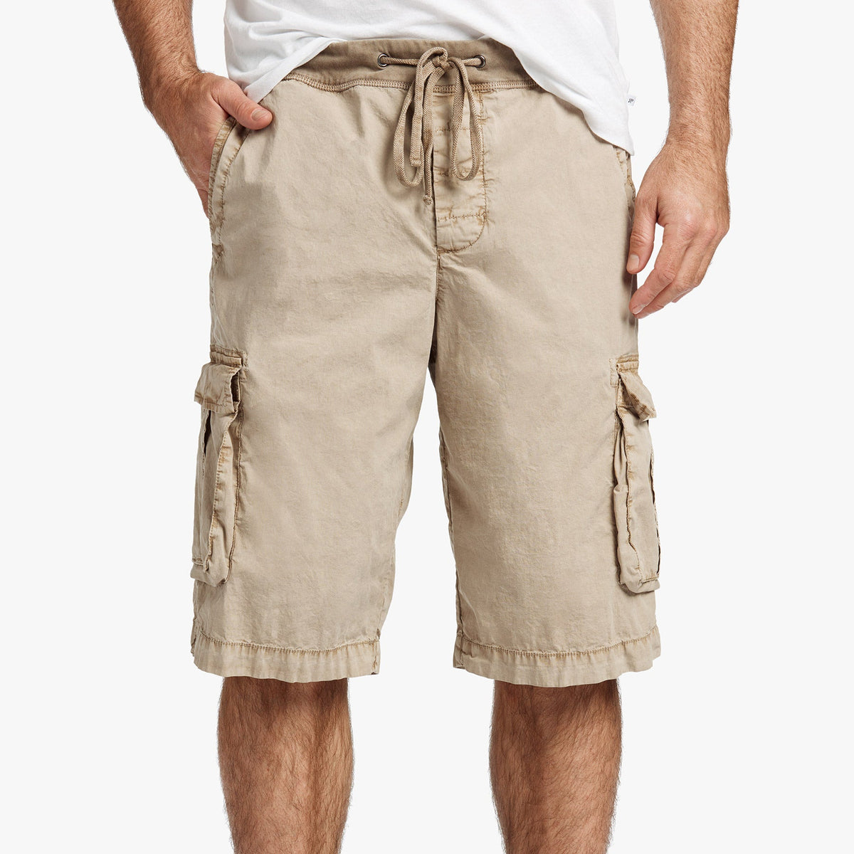 Stretch Poplin Cargo Short in Sandstone Pigment | James Perse Los Angeles