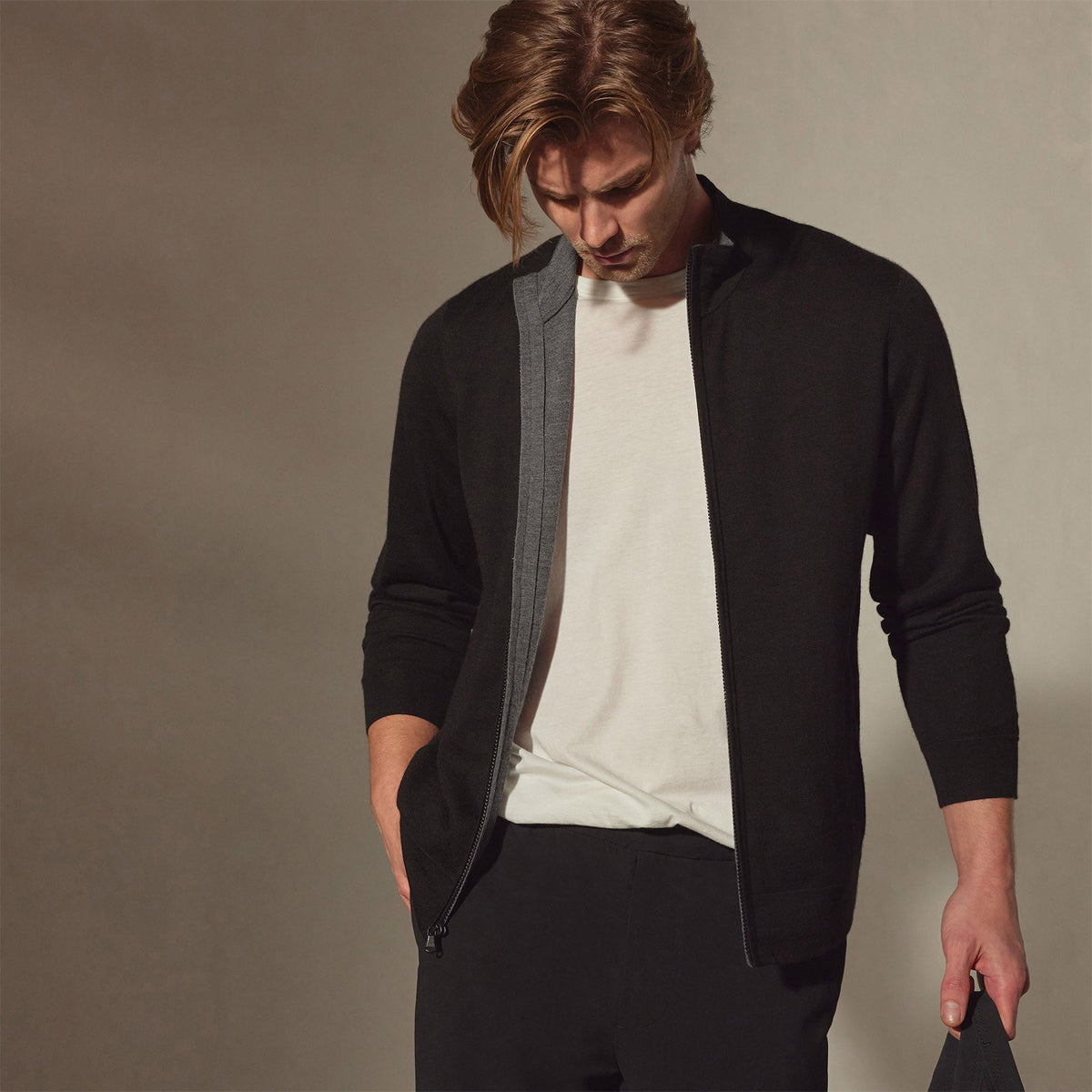 Lightweight Fine Gauge Cashmere Zip Up in Black/Charcoal | James Perse Los Angeles