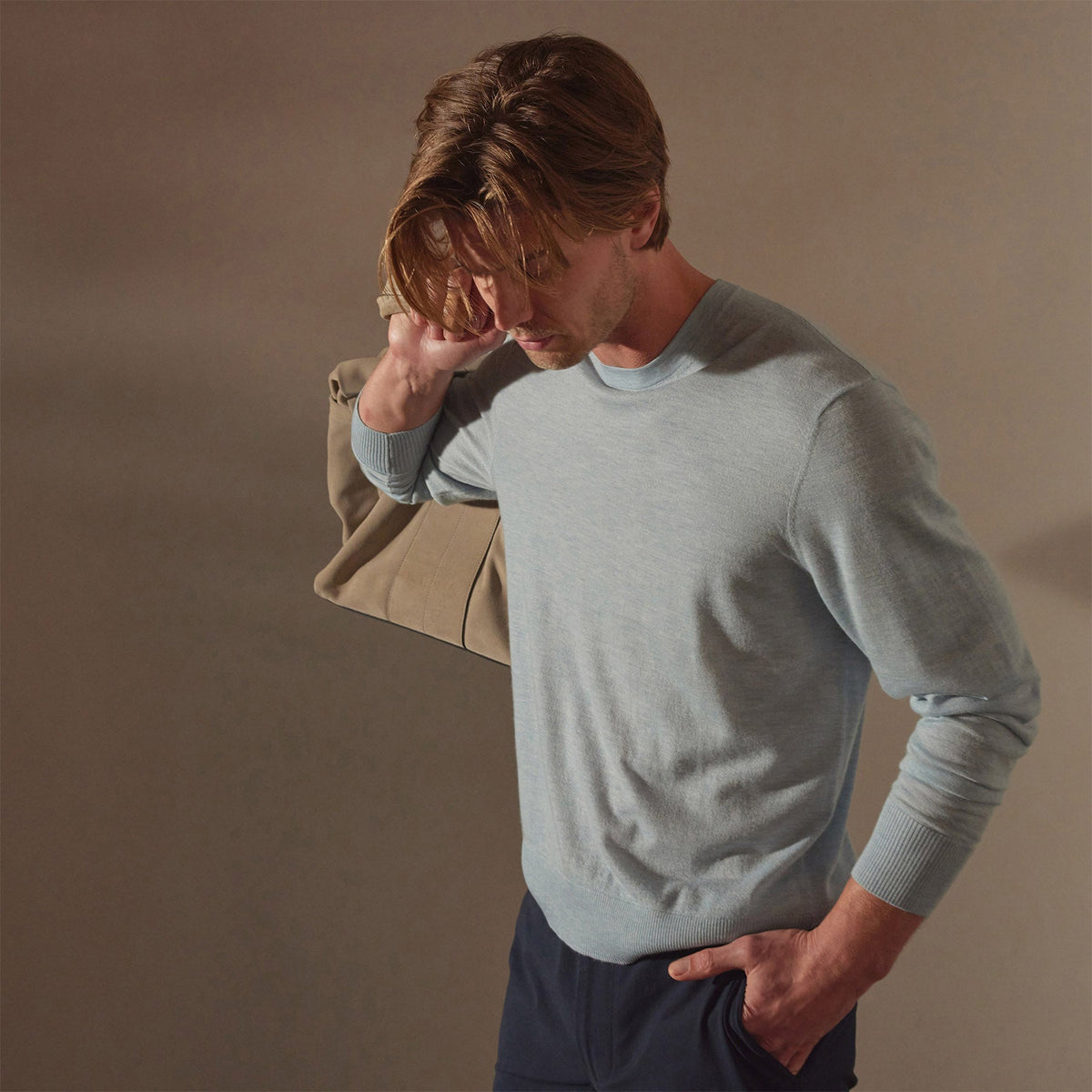 Lightweight Fine Gauge Cashmere Crew in Open Sky | James Perse Los Angeles