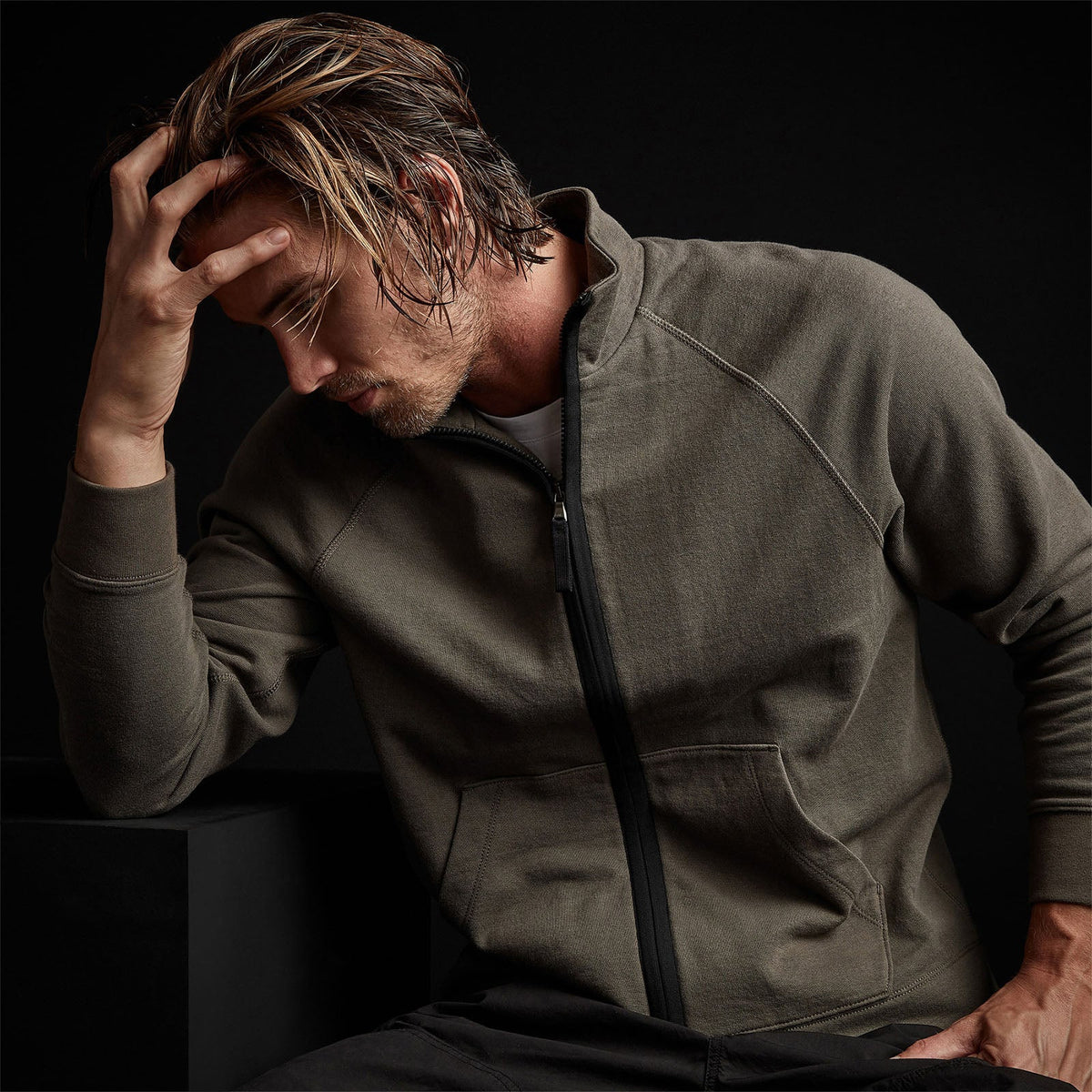 Fleece Zip Up Funnel Neck in Platoon | James Perse Los Angeles