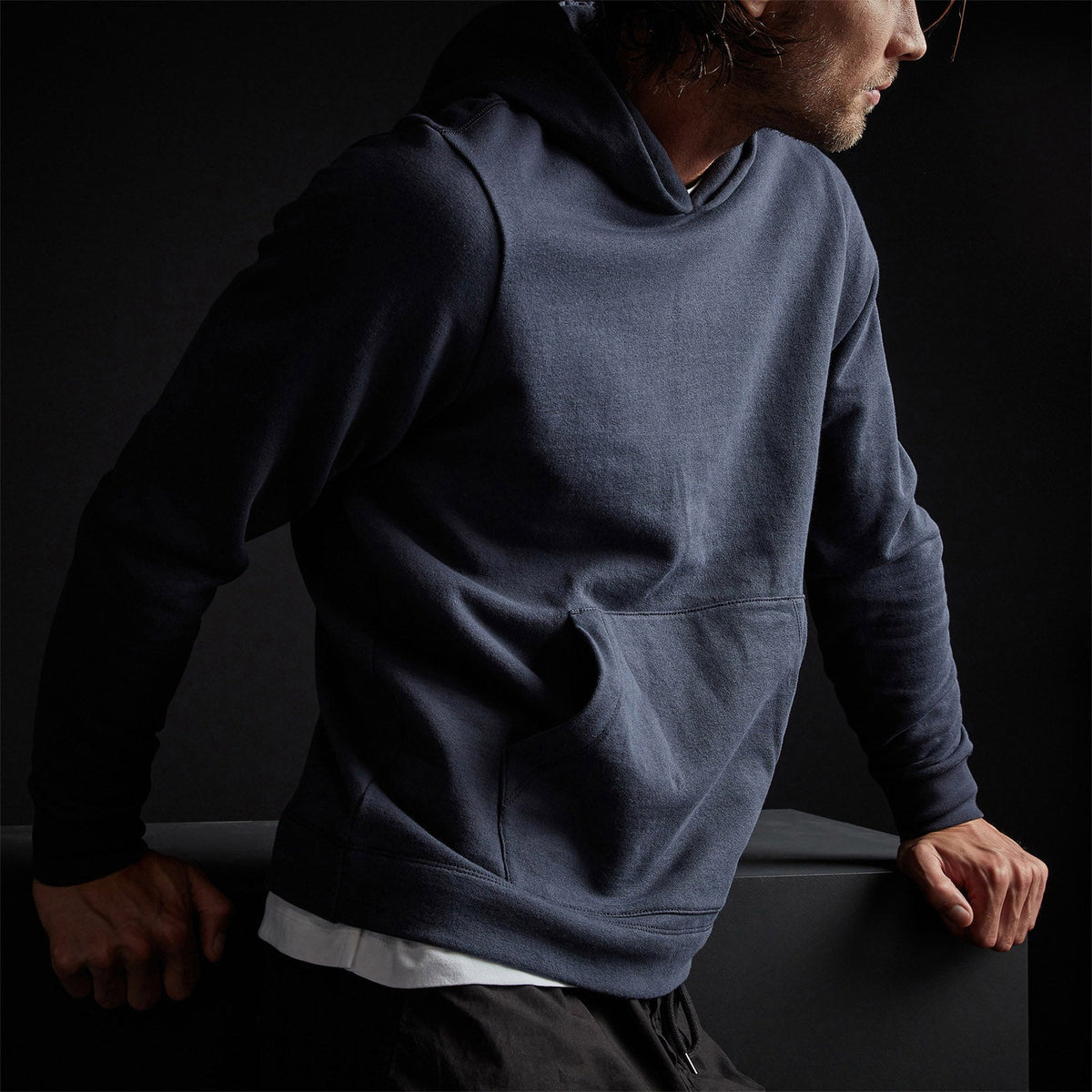 Vintage Fleece Pullover Hoody in Titan | James Perse Los Angeles