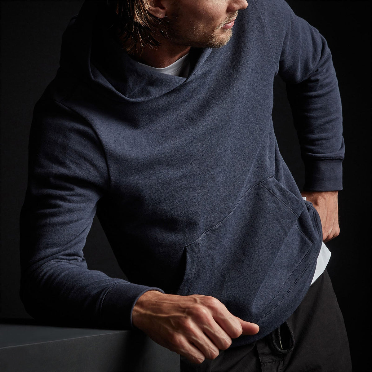 Vintage Fleece Pullover Hoody in Titan | James Perse Los Angeles