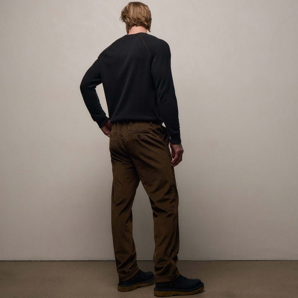 Corduroy Pant in Porcupine | James Perse Los Angeles