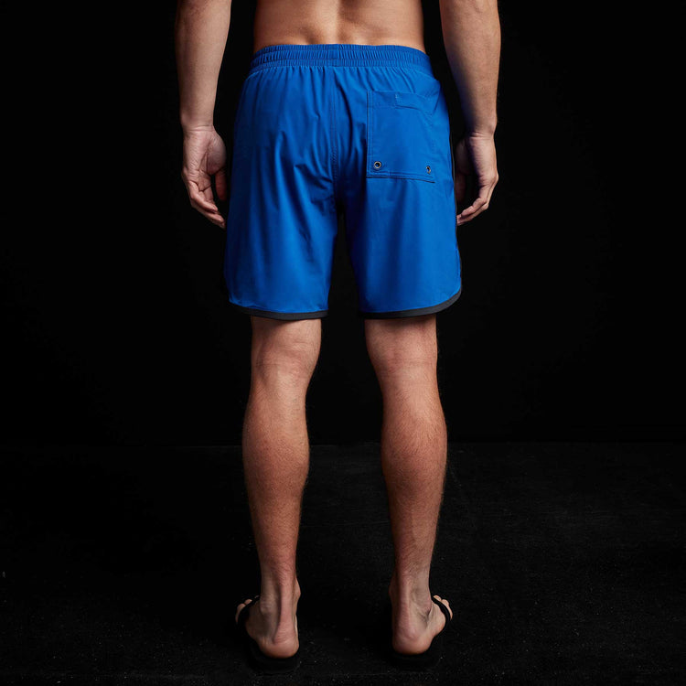 Y/OSEMITE Curved Hem Board Short in Baltic Blue/Oxide | James Perse Los Angeles