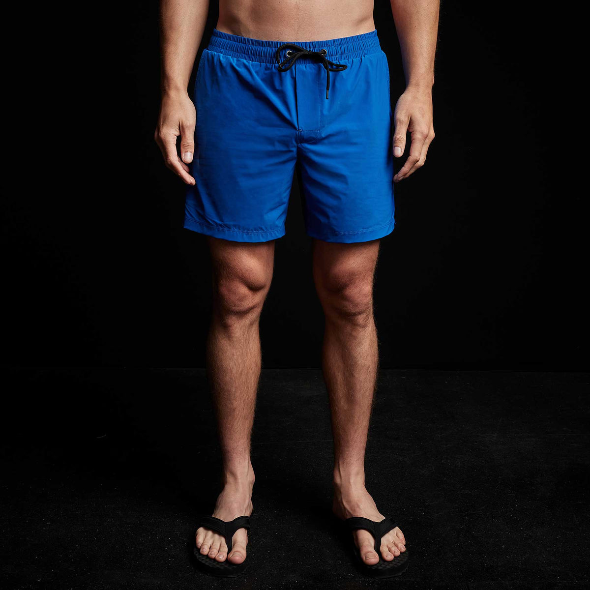 Y/OSEMITE Split Hem Board Short in Baltic Blue | James Perse Los Angeles