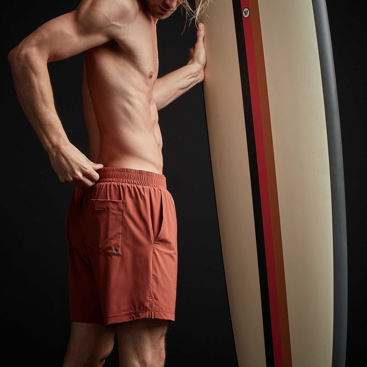 Split Hem Board Short in Paprika | James Perse Los Angeles