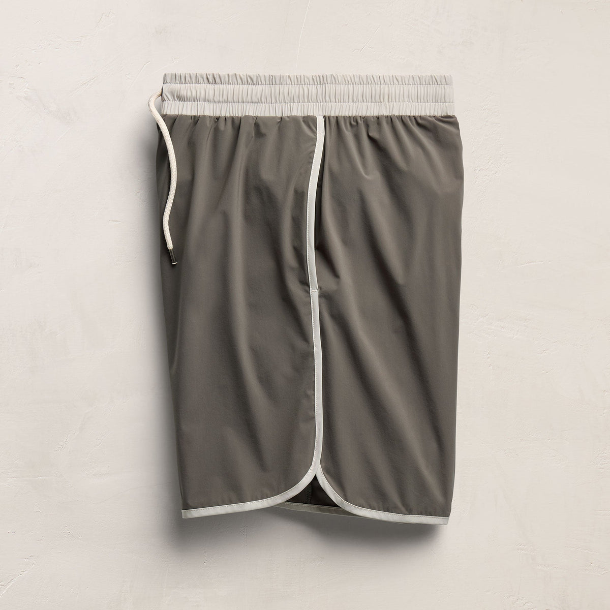 Retro Boardshort in Granite/Salt | James Perse Los Angeles