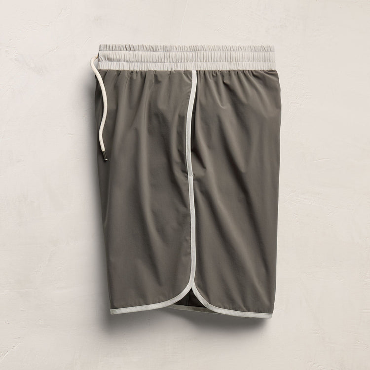 Retro Boardshort in Granite/Salt | James Perse Los Angeles