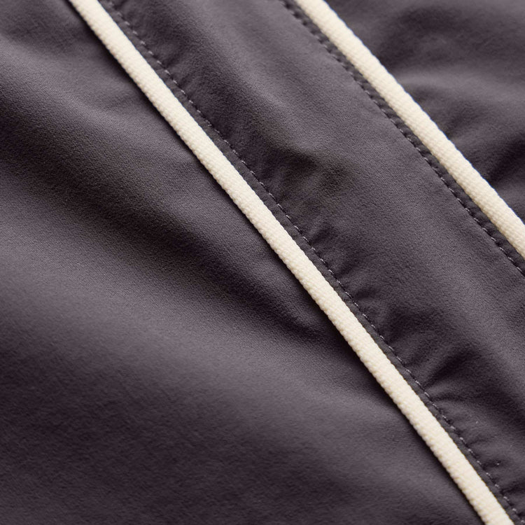 Contrast Piped Boardshort in Carbon/Ivory | James Perse Los Angeles