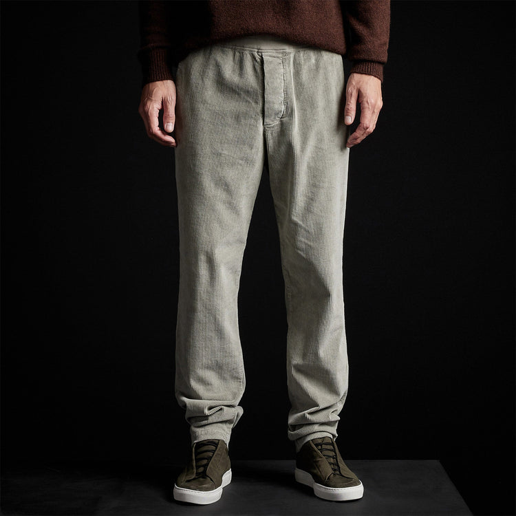 Relaxed Fit Cord Chino in Concrete Pigment | James Perse Los Angeles