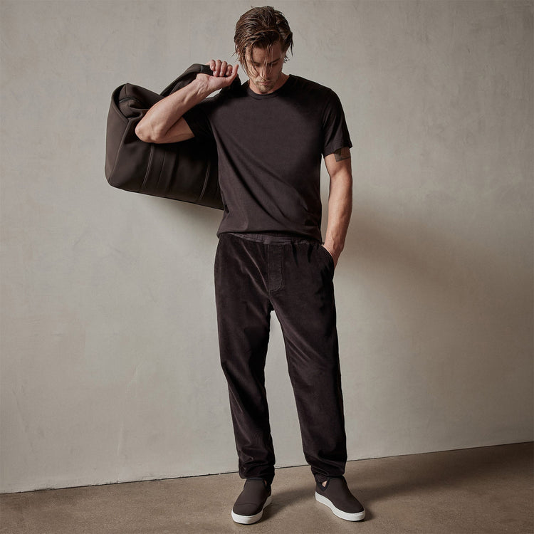 Relaxed Fit Corduroy Chino in Kona | James Perse Los Angeles