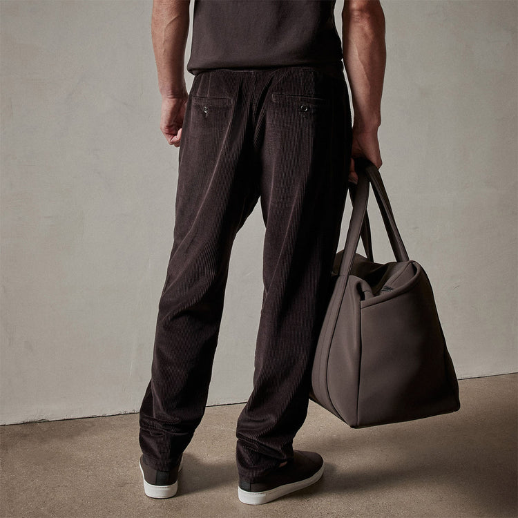 Relaxed Fit Corduroy Chino in Kona | James Perse Los Angeles