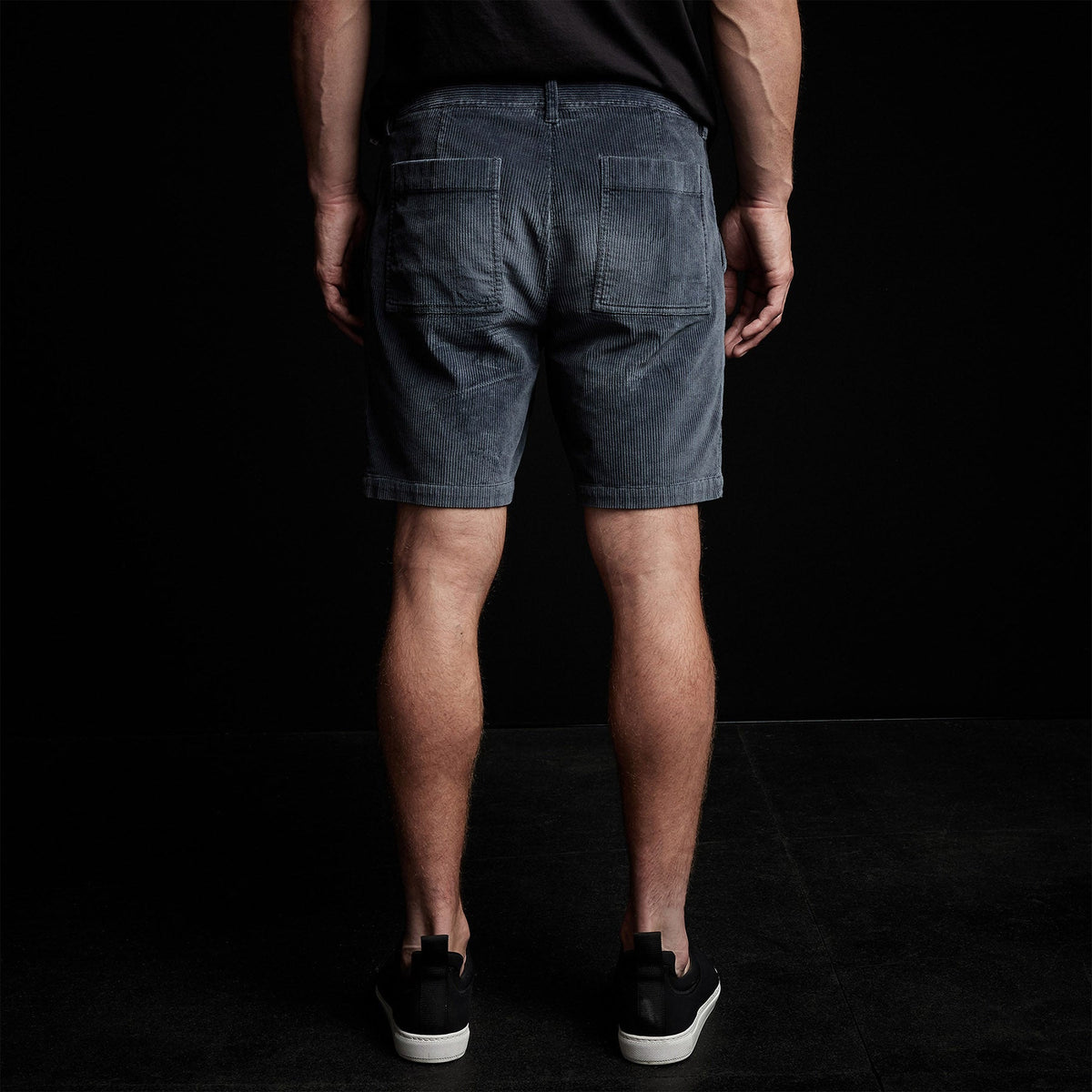 Venice Beach Corduroy Short in Maine Pigment | James Perse Los Angeles