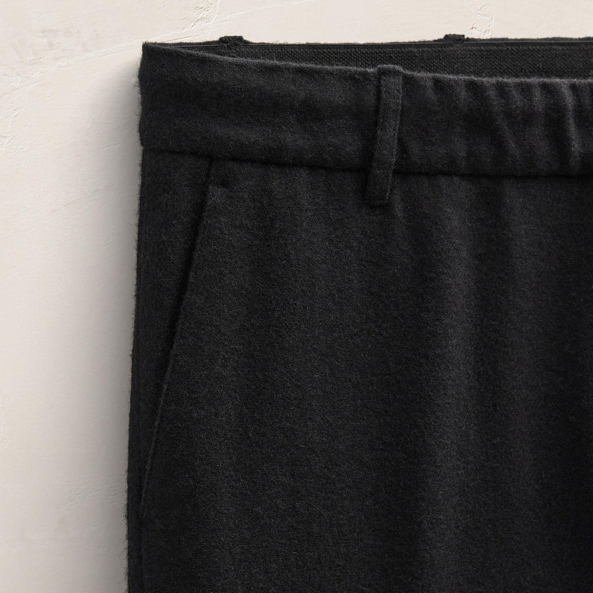 Wool Cashmere Flannel Pant in Black | James Perse Los Angeles FLAT