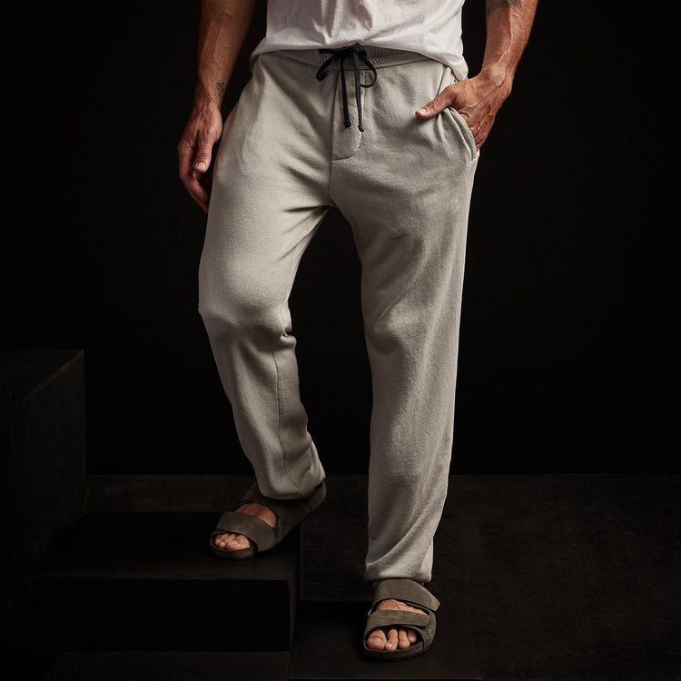 Vintage French Terry Sweatpant in Aluminum Pigment | James Perse Los Angeles