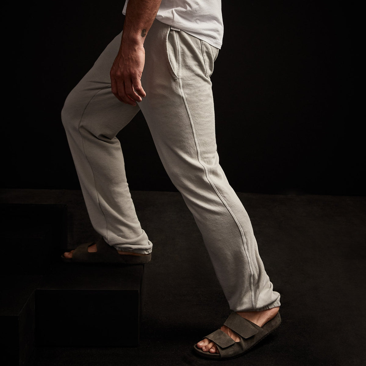 Vintage Fleece Sweatpant In Aluminum Pigment | James Perse Los Angeles