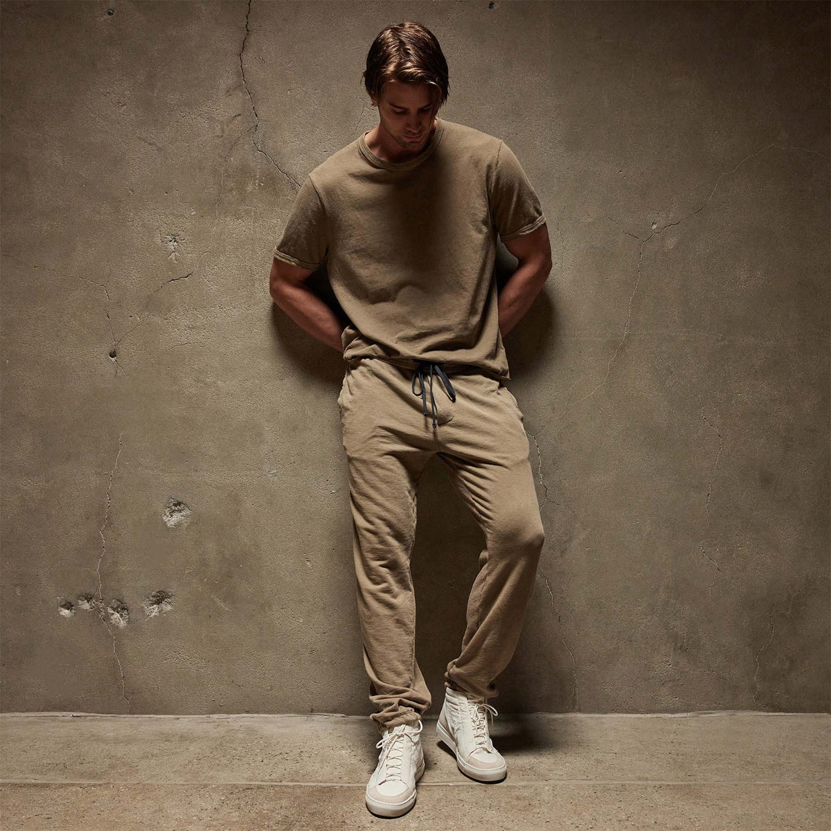 Vintage French Terry Sweatpant in Cashew Pigment | James Perse Los Angeles