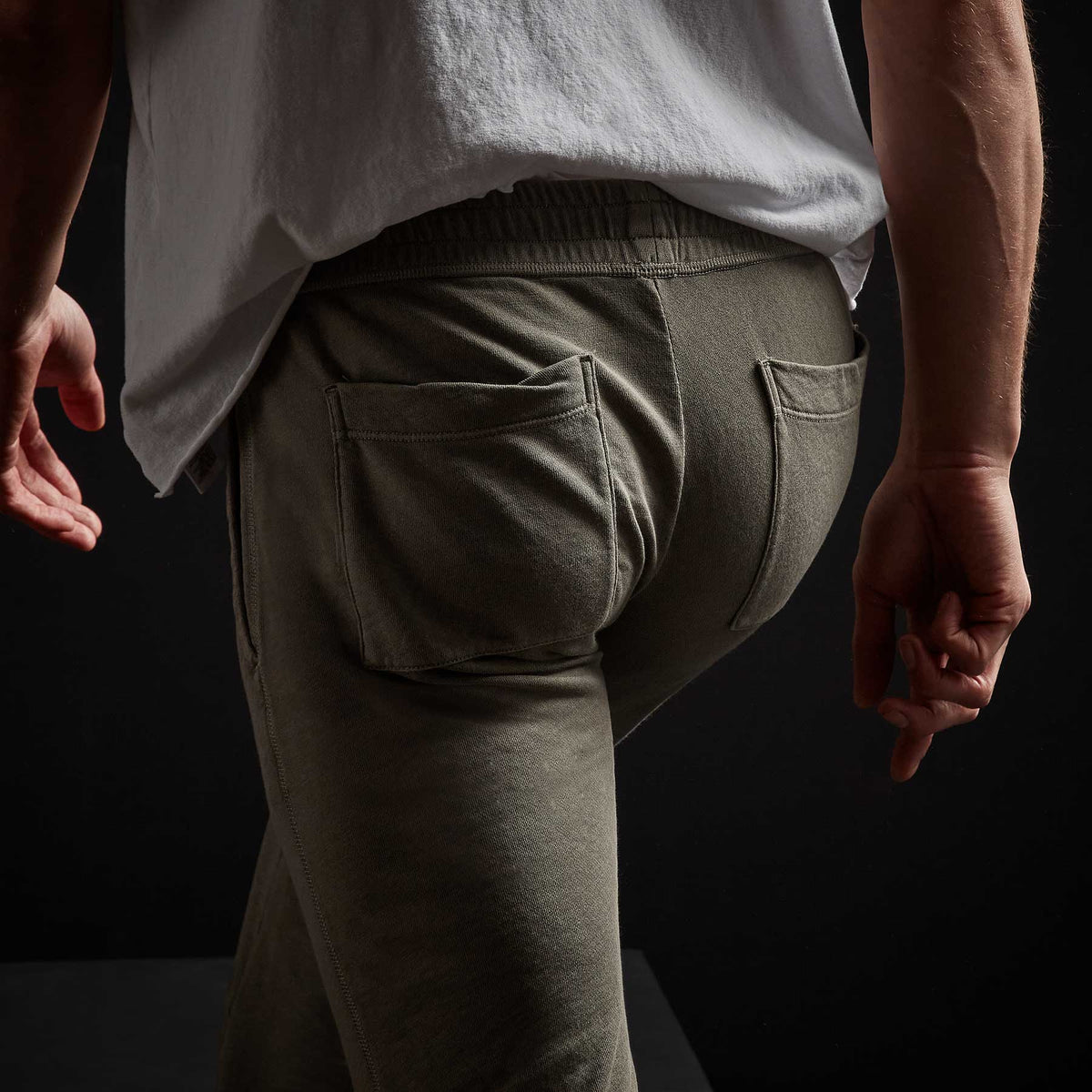 Vintage French Terry Sweatpant in Fume Pigment | James Perse Los Angeles