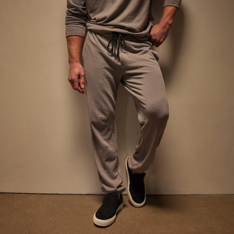 Vintage French Terry Sweatpant in Silver Grey Pigment | James Perse Los Angeles