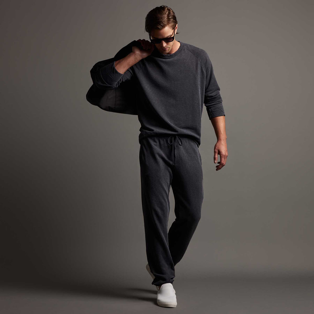 Vintage French Terry Sweatpant in Titan Pigment | James Perse Los Angeles