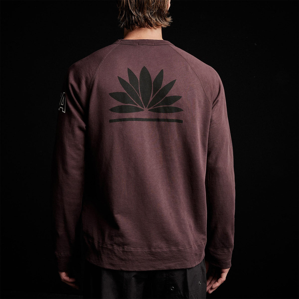 Pullover Raglan Lotus & Ca in Dahlia | James Perse Los Angeles
