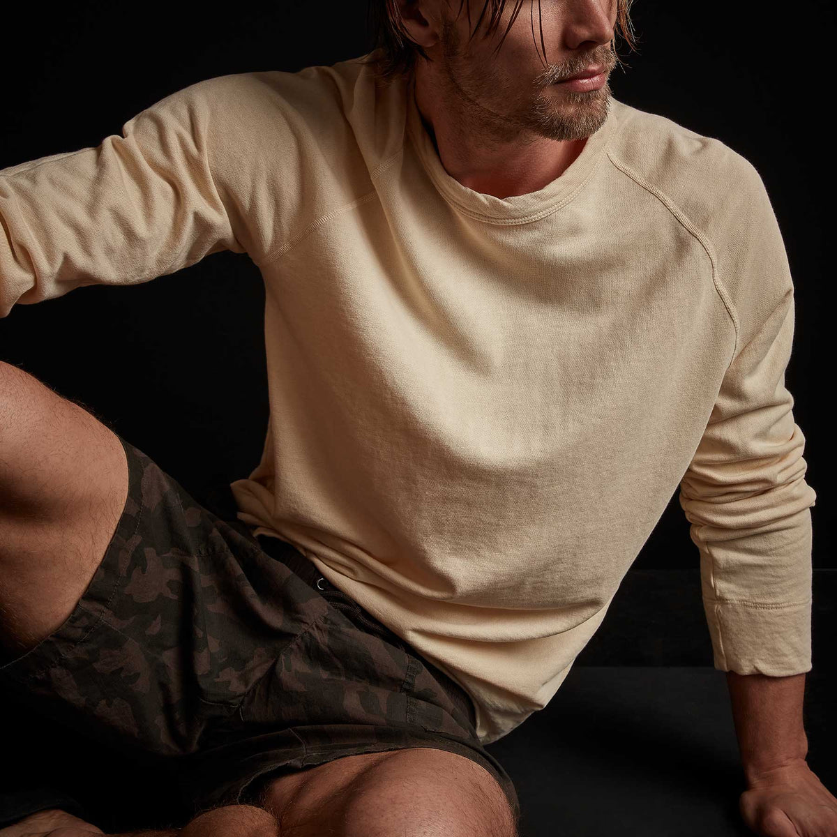Vintage French Terry Sweatshirt in Gesso Pigment | James Perse Los Angeles