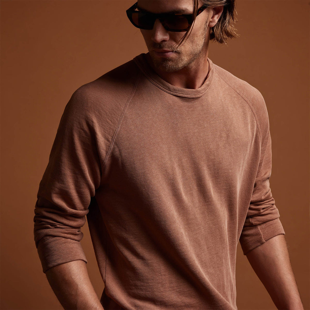 Vintage French Terry Sweatshirt in Nutmeg Pigment | James Perse Los Angeles