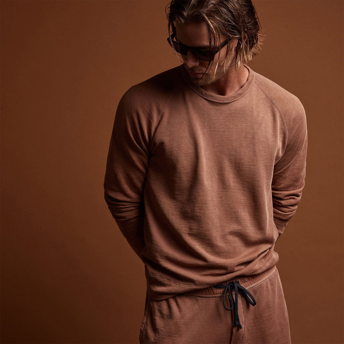 Vintage French Terry Sweatshirt in Nutmeg Pigment | James Perse Los Angeles