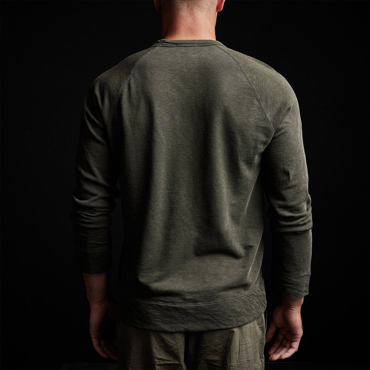 Vintage French Terry Sweatshirt in Tent Pigment | James Perse Los Angeles
