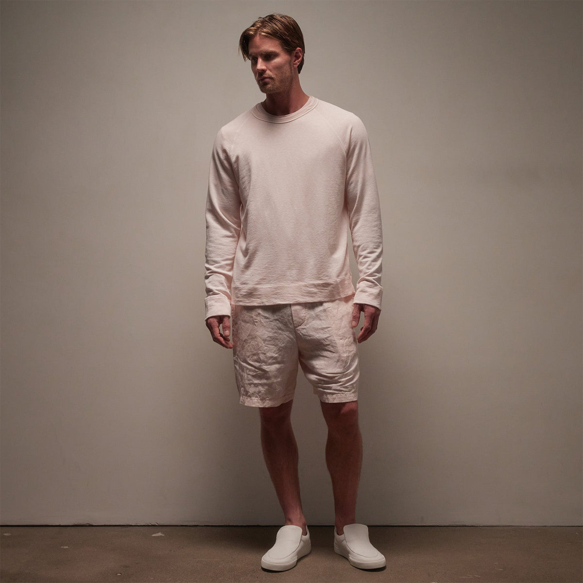 Vintage French Terry Sweatshirt in Zephyr Pigment | James Perse Los Angeles