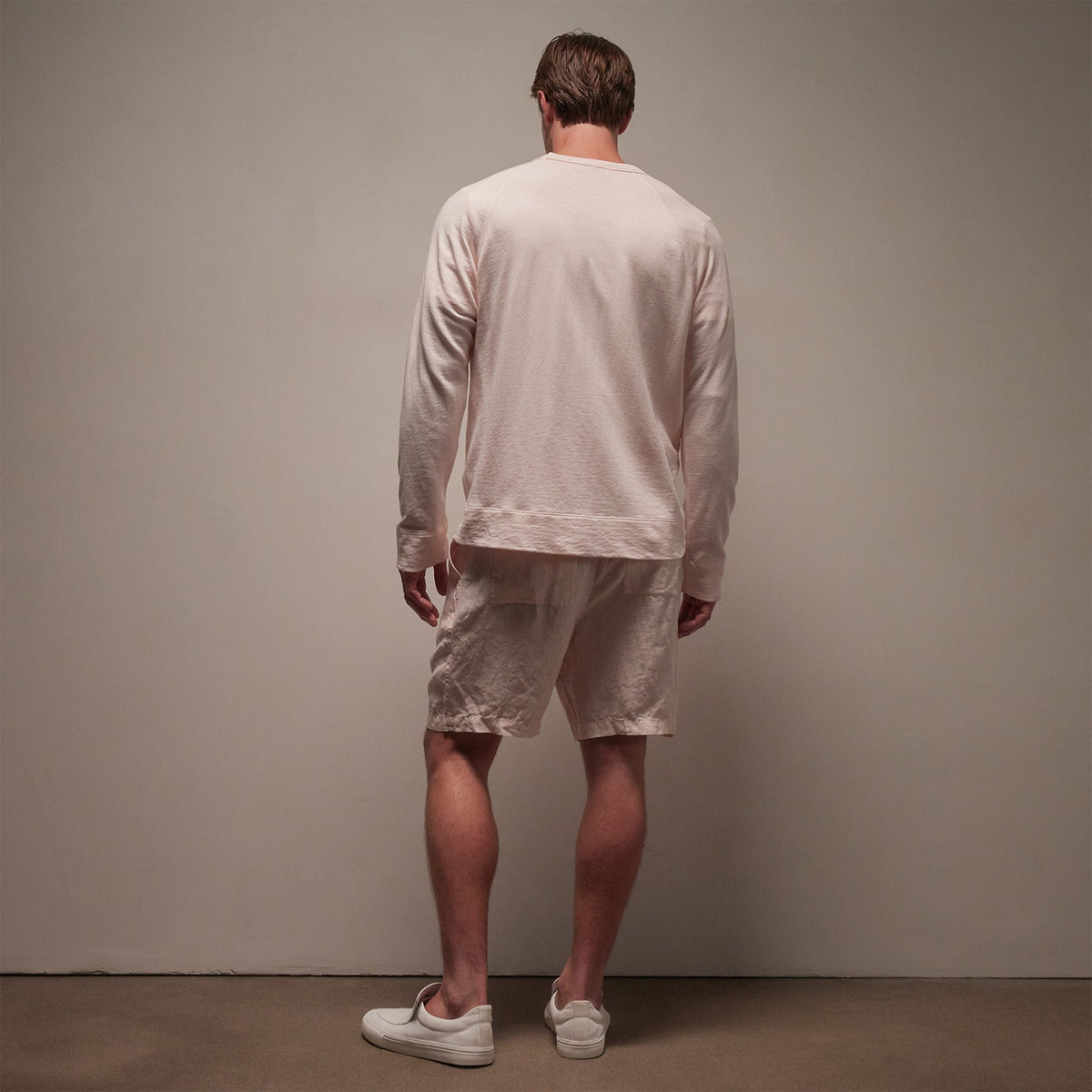 Vintage French Terry Sweatshirt in Zephyr Pigment | James Perse Los Angeles