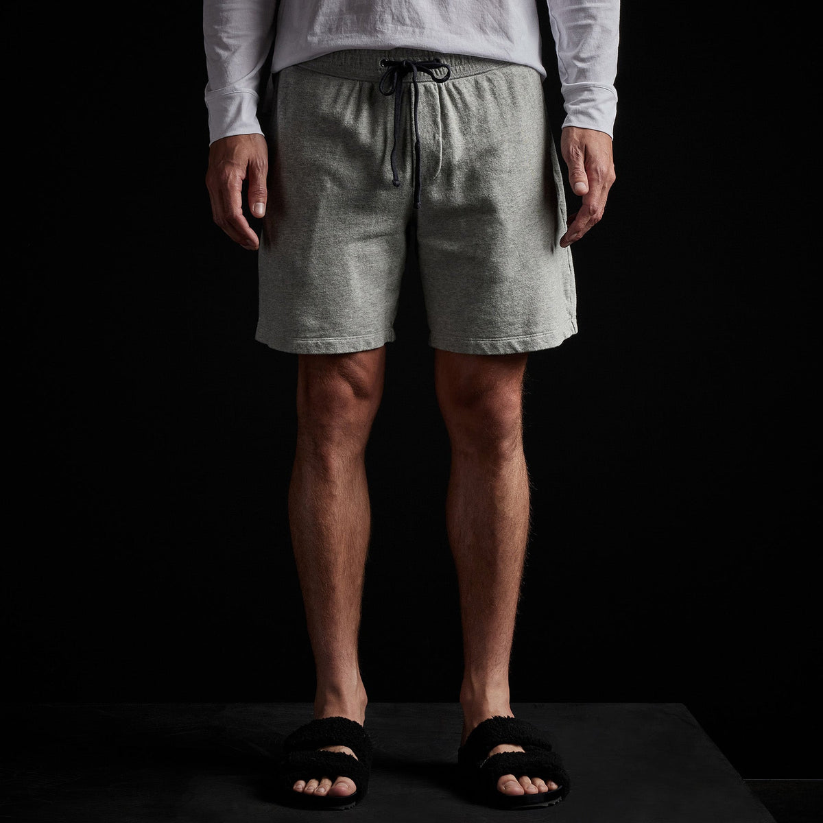 Classic Sweat Short in Heather Grey | James Perse Los Angeles