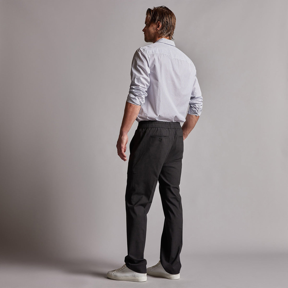 Stretch Wool Blend Pant in Coal | James Perse Los Angeles