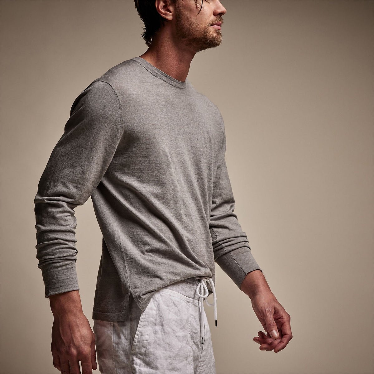 Linen Blend Long Sleeve Contrast Crew in Silver Grey/White | James Perse Los Angeles