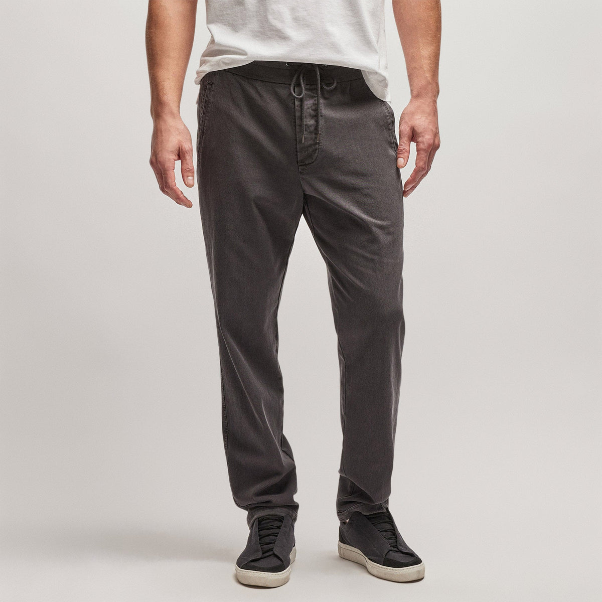 Cotton Twill Pant in Magma Pigment | James Perse Los Angeles