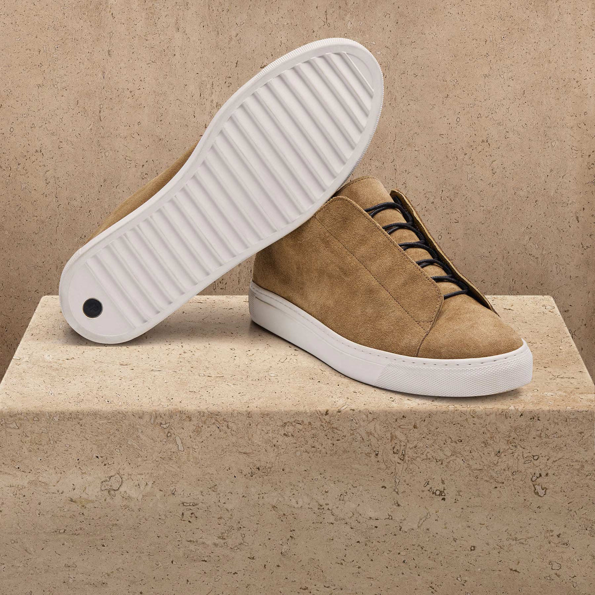 Men's Suede Solstice Sneaker in String | James Perse Los Angeles