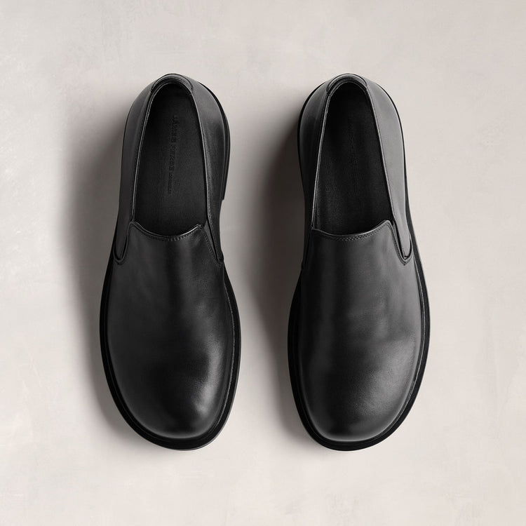 Men's Calf Leather Loafer In Black | James Perse Los Angeles