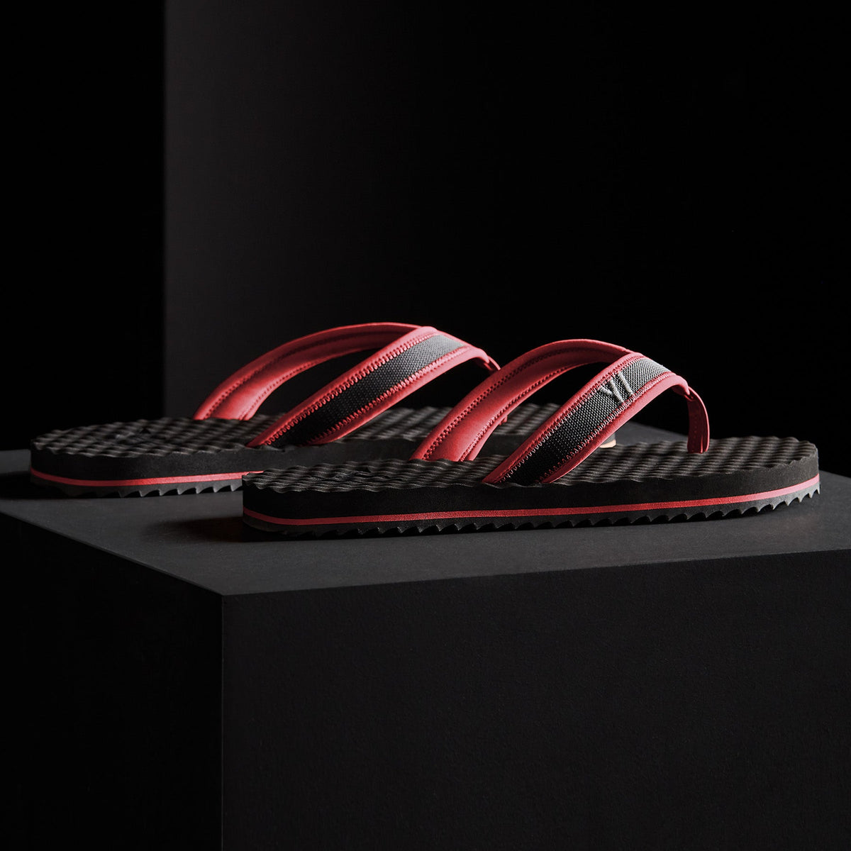 Men's Y/OSEMITE Sport Flip Flop in Black/Sunstone | James Perse Los Angeles 
