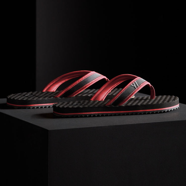 Men's Y/OSEMITE Sport Flip Flop in Black/Sunstone | James Perse Los Angeles 