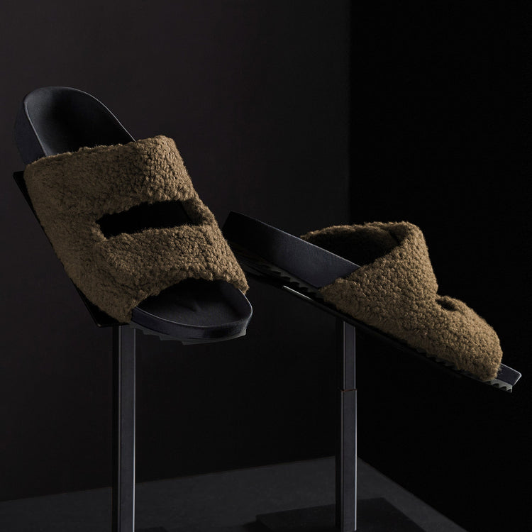 Mens Double Strap Shearling Slide in Olive | James Perse Los Angeles