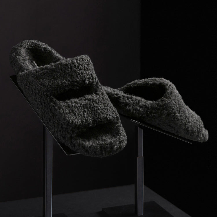 Women's Double Strap Shearling Slide in Black | James Perse Los Angeles